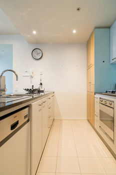 AKOM Docklands - Accommodation Tasmania 27