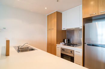 AKOM Docklands - Accommodation Tasmania 33