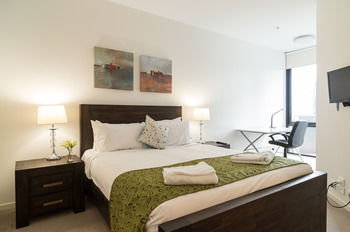 AKOM Docklands - Accommodation Tasmania 42