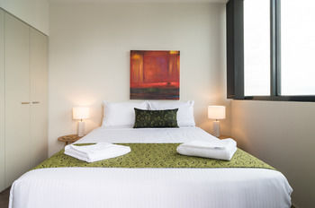 AKOM Docklands - Accommodation Tasmania 47