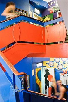 Funk House Backpackers - Accommodation Tasmania 2