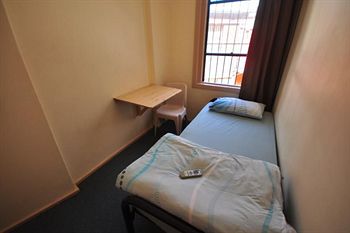 Funk House Backpackers - Accommodation Tasmania 8