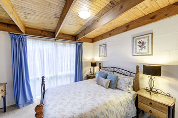 Bungunyah Apartments - Accommodation Tasmania 45