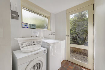 Bungunyah Apartments - Accommodation Tasmania 54