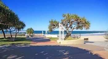 OVR Caloundra - Accommodation Tasmania 2