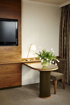 Melbourne Parkview Hotel - Accommodation Tasmania 13