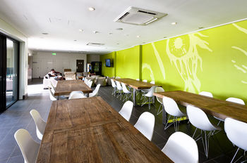 Bounce Sydney - Hostel - Accommodation Tasmania 10