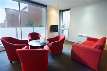 City Edge Serviced Apartments East Melbourne - Accommodation Tasmania 17