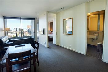 City Edge Serviced Apartments East Melbourne - Accommodation Tasmania 18