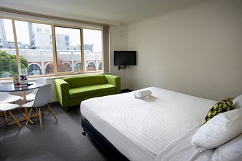 City Edge Serviced Apartments East Melbourne - Accommodation Tasmania 33