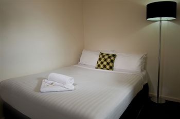 City Edge Serviced Apartments East Melbourne - Accommodation Tasmania 38