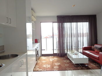 Hiigh Apartments - Accommodation Tasmania 1