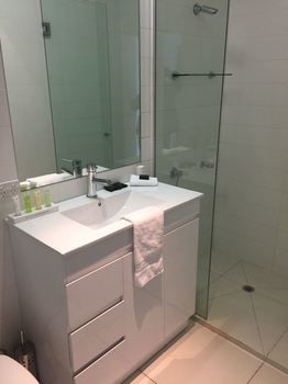 Hiigh Apartments - Accommodation Tasmania 17