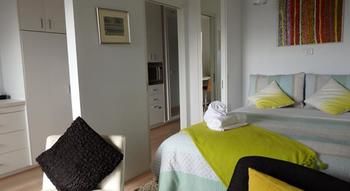 Hiigh Apartments - Accommodation Tasmania 36