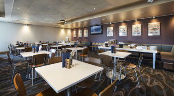Quality Hotel Sands - Accommodation Tasmania 6