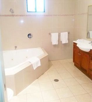 Potters Hotel Brewery Resort - Accommodation Tasmania 2