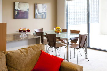 Apartments @ Glen Waverley - Accommodation Tasmania 18