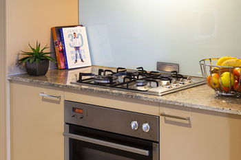 Apartments @ Glen Waverley - Accommodation Tasmania 20