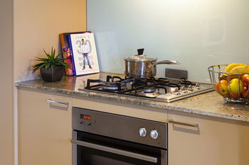 Apartments @ Glen Waverley - Accommodation Tasmania 24