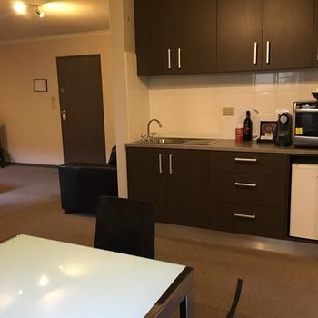 Eltham Gateway Hotel - Accommodation Tasmania 26