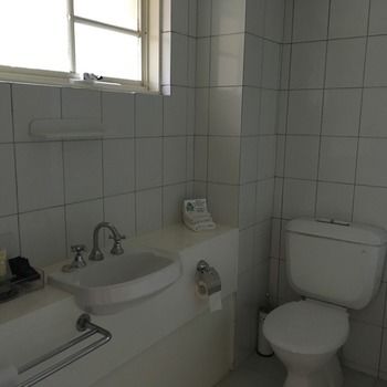 Eltham Gateway Hotel - Accommodation Tasmania 30