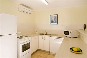 Beach Breakers Resort - Accommodation Tasmania 6