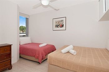 Fairshore Noosa - Accommodation Tasmania 1