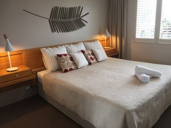 Surf Dance - Accommodation Tasmania 4