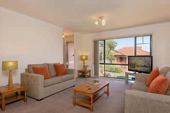Apartments @ Mt Waverley - Accommodation Tasmania 2