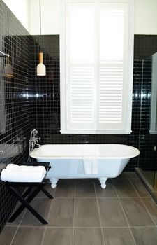 Middle Park Hotel - Accommodation Tasmania 10