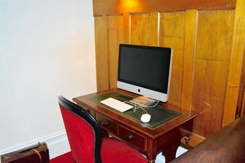 Middle Park Hotel - Accommodation Tasmania 31