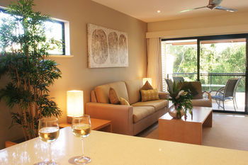 Noosa Springs Golf Resort & Spa - Accommodation Tasmania 10