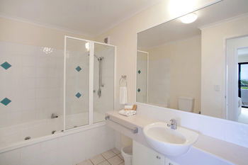 The Point Coolum - Accommodation Tasmania 6