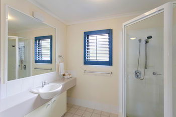 The Point Coolum - Accommodation Tasmania 7