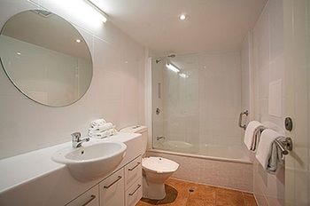 Noosa Pacific Resort - Accommodation Tasmania 9