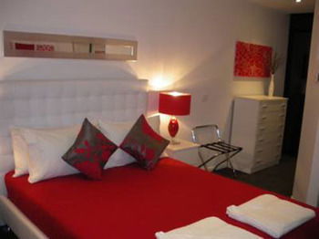 Docklands Executive Apartments - Accommodation Tasmania 20