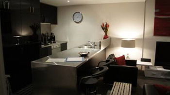 Docklands Executive Apartments - Accommodation Tasmania 29