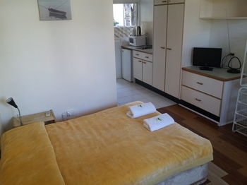 Manly Oceanside - Accommodation Tasmania 12