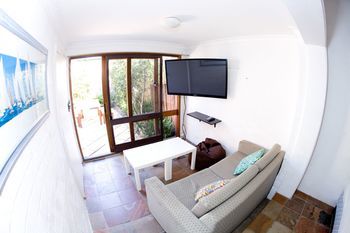 Manly Oceanside - Accommodation Tasmania 16
