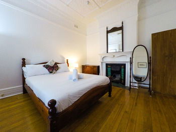 Manly Oceanside - Accommodation Tasmania 90
