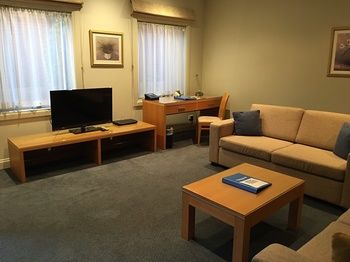 Kimberley Gardens Hotel & Serviced Apartments - Accommodation Tasmania 26