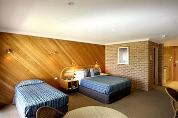 The Hermitage Motel - Accommodation Tasmania 35