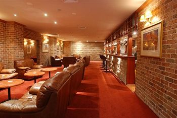 The Hermitage Motel - Accommodation Tasmania 22