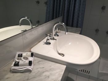 AEA The Coogee View Serviced Apartments - Accommodation Tasmania 5