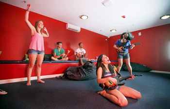 Bondi Beachouse Backpackers YHA - Hostel/Backpacker - Accommodation Tasmania 15