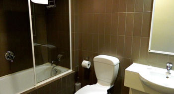 Urban Central Accommodation - Hostel - Accommodation Tasmania 9