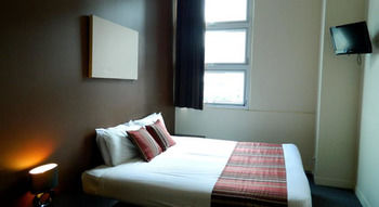 Urban Central Accommodation - Hostel - Accommodation Tasmania 12