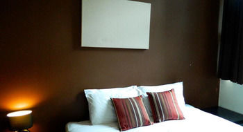 Urban Central Accommodation - Hostel - Accommodation Tasmania 37