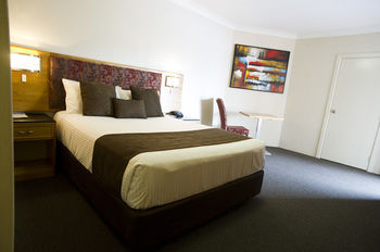 Noah's Mid City Motor Inn - Accommodation Tasmania 4