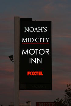 Noah's Mid City Motor Inn - Accommodation Tasmania 7